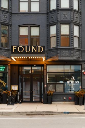 FOUND Hotel Chicago River North Main image