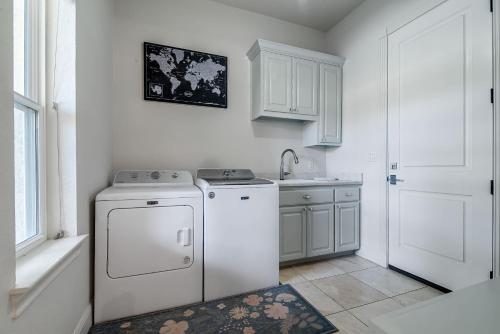 Holiday Home image 5