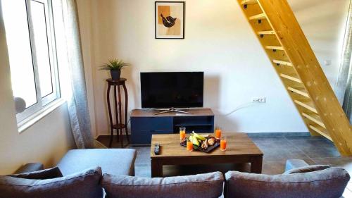 Vothonas house in the countryside