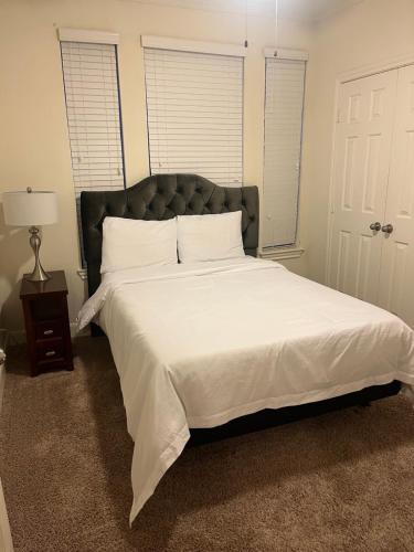 Two-Bedroom Apartment image 5