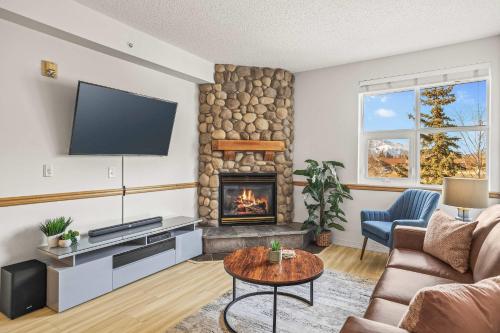 Charming & Cozy 1-Bedroom Retreat, Canmore (photo 2)