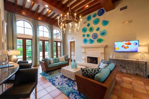 Luxury Fully Furnished Apartments by NASA and Kemah Boardwalk in Clear Lake