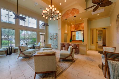 Luxury Fully Furnished Apartments by NASA and Kemah Boardwalk in Clear Lake