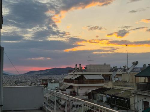 Penthouse Acropolis View Sunset Balcony, Athènes