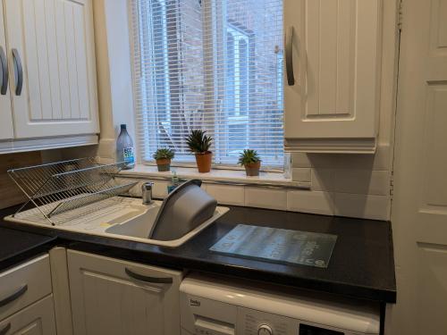 Apartment with Outside Patio and Car Space in Hallgarth