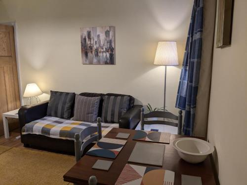 Apartment with Outside Patio and Car Space in Hallgarth