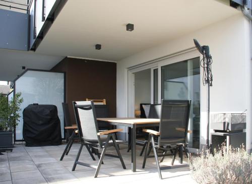 المرافق, BeSSa Homes Deluxe Apartment 6 Personen Klima Garten King Size Betten in Freilassing