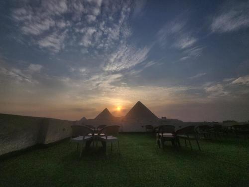 Lucky Pyramids View