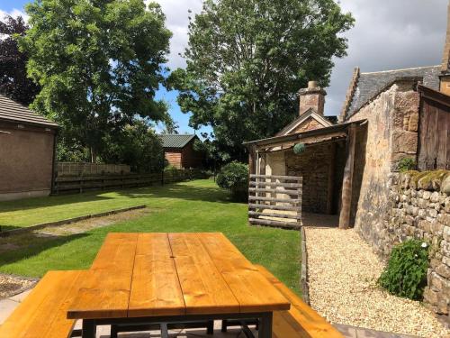 Dotări, Cosy Carnegie Cottage close to Dornoch Golf Course in Dornoch