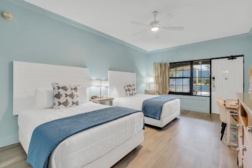 Beachside Inn in Destin Beachfront