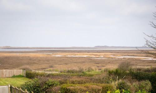 No33 HILLVIEW LODGE BOUTIQUE COTTAGE in Brancaster
