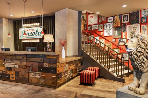 avla, Hotel Lincoln in Old Town