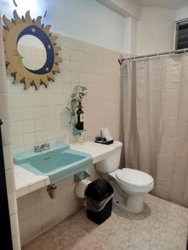 Triple Room with Private Bathroom image 5