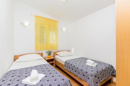 Two-Bedroom Apartment with Terrace image 10