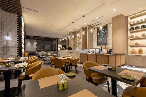 657091804 Crowne Plaza Kuala Lumpur City Centre by IHG