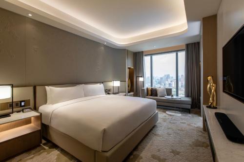 657091808 Crowne Plaza Kuala Lumpur City Centre by IHG