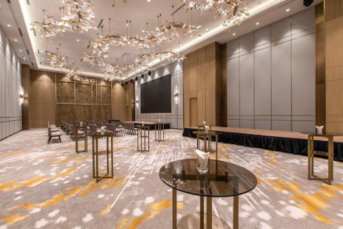 657091815 Crowne Plaza Kuala Lumpur City Centre by IHG