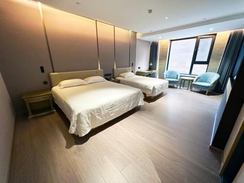 National Jade Hotel – Beijing, NY
