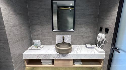 National Jade Hotel – Beijing, NY