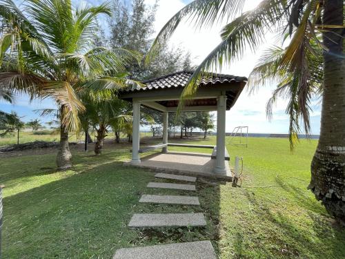 Morib Prosper Resort by uBook Morib Prosper Resort by uBook