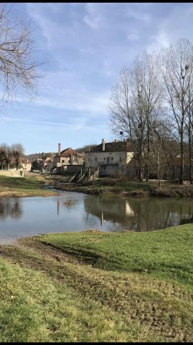 Chez Pierre in L'Isle-sur-Serein