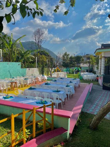 Dārzs, Hotel Minnesota y Centro de Eventos Molina in Sanluka Toliman