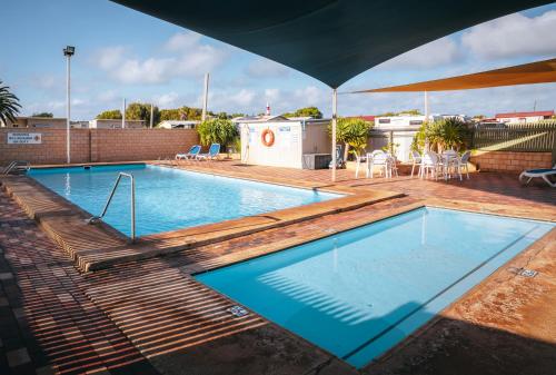 Swimmingpool, Belair Gardens Caravan Park in Geraldton