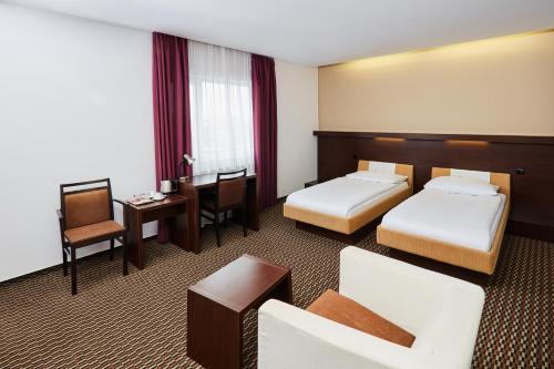 1 queen bed