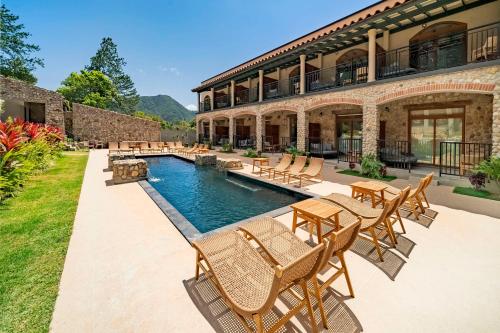 Baseinas, Hotel La Compania Del Valle in El Valle De Anton