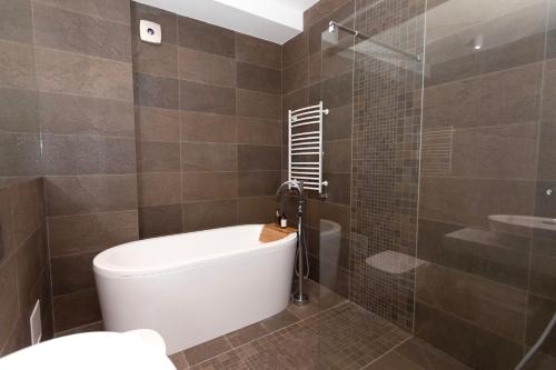 Vilnius Apartments & Suites - Gedimino avenue - image 3