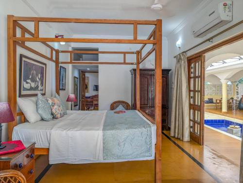 Villa with Sea View image 10