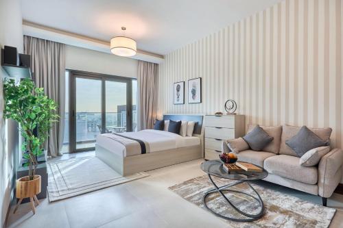 Luxury Studio - SOL BAY Tower - Business Bay by Stayfinity, Dubai