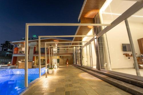 Úszómedence, Treebo Winter Town Venna Lake in Mahabaleshwar