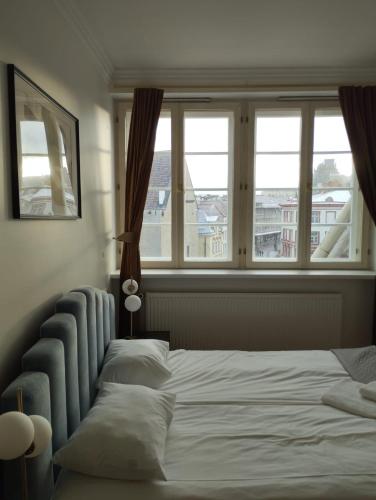 Apartment for 6 person with Raekoja plats view, Tallinn (photo 4)