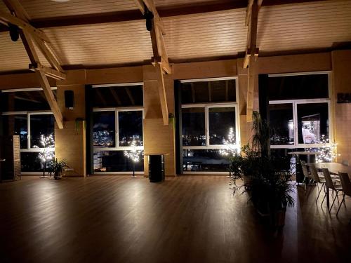 La Ferme des Arêtes (La Ferme des Aretes) in La Chaux-de-Fonds