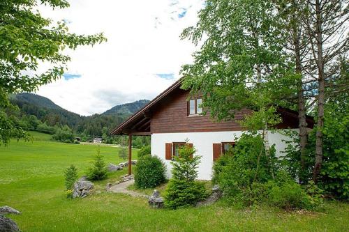 Ferienhaus Gamssteige im Feriendorf Reichenbach G8 in Nesselwang, Deutschland
