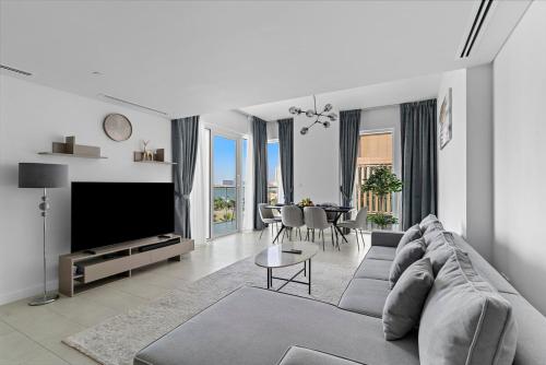 Spacious Dubai Marina 2BR Great Views Top Location, Dubaï (photo 3)
