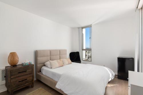 The violet-Santa Monica highrise beach front&view, Los Angeles (Foto 10)