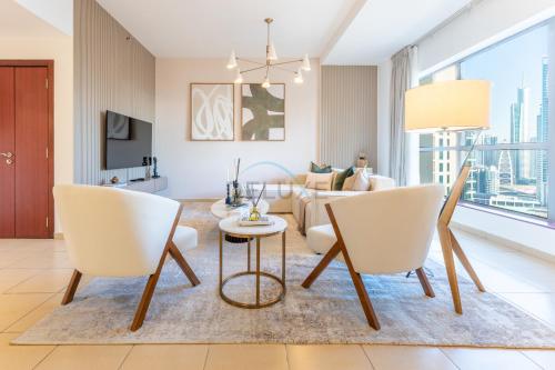 Close to Major Landmarks 3BR and Assistant Room with Marina Views, Rimal 5, JBR by Deluxe Holiday Homes, Dubaï (photo 9)