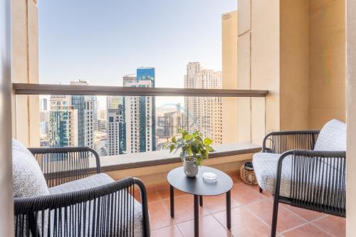 Close to Major Landmarks 3BR and Assistant Room with Marina Views, Rimal 5, JBR by Deluxe Holiday Homes, Dubaï (photo 6)