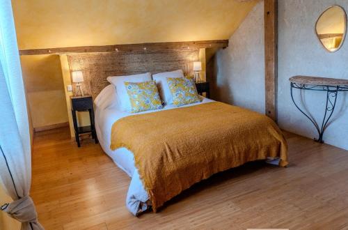 Grande Maison de Charme- 14 pers- 1h Paris in Удан