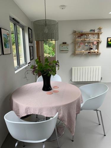 Large open plan family house with stunning views, Bath (photo 10)
