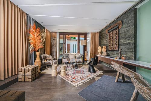 De Prestigio Villa Berawa - Tap to explore photos