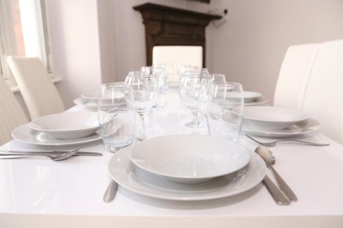 Star London Warwick Mansions 3-Bed Oasis