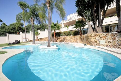 Huge Golf Villa With One Of Marbella Biggest Spas gîte à louer El Paraiso Golf Club