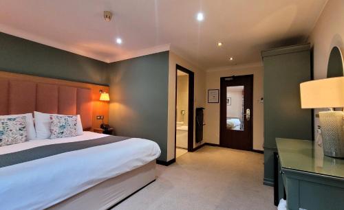 Old Rectory Hotel Crostwick - image 8