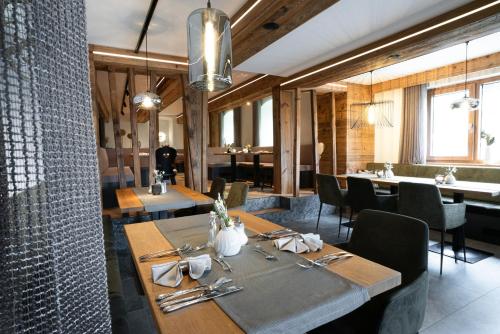 餐廳, Wohlfühlhotel zur Post (Wohlfuhlhotel zur Post) in 朗多夫