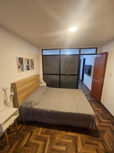 One-Bedroom Apartment image 8