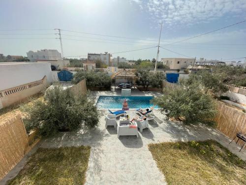 ทัศนียภาพ, Djerba 7 in อาคีร์