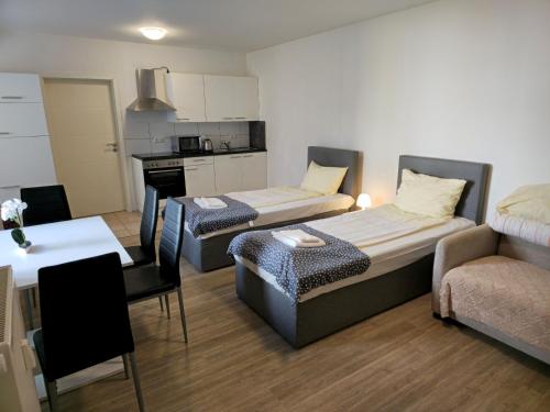 Zentrale City Apartments - Optimal für Kurz- oder Langzeitaufenthalte in Neumünster, Deutschland